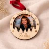 Bola de Navidad de Madera Personalizada con Foto y Nombre - Modelo "Sofía"