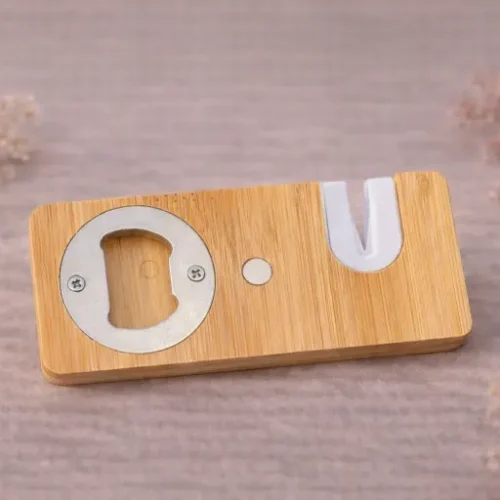 Abridor de botellas y afilador de madera