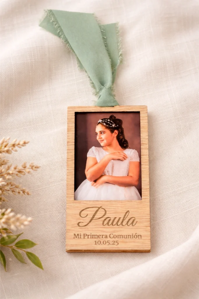 Portafotos para comunión y bautizo