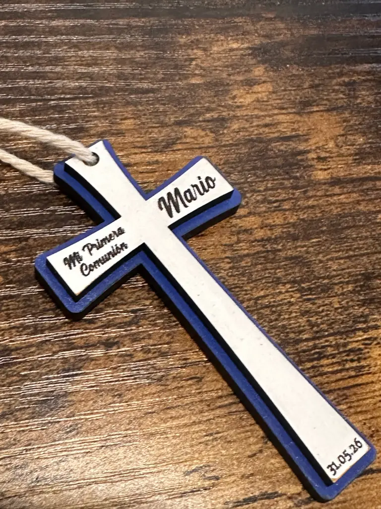 Cruces personalizadas para ceremonias religiosas