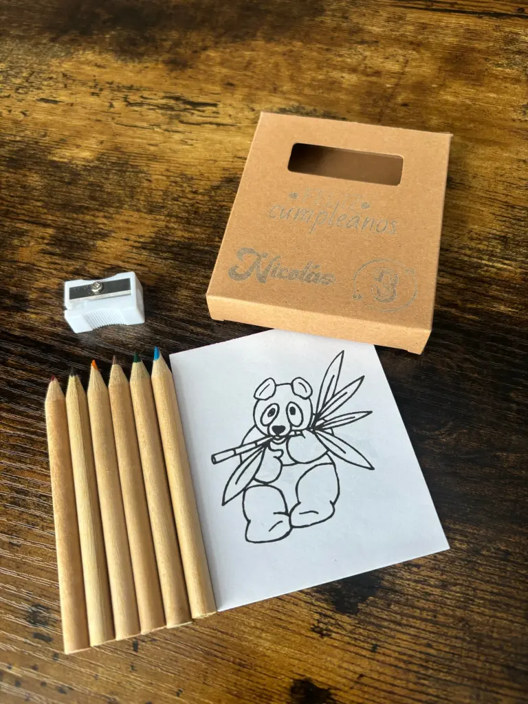 Set de pinturas para colorear personalizado