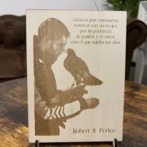 Grabado de foto en madera