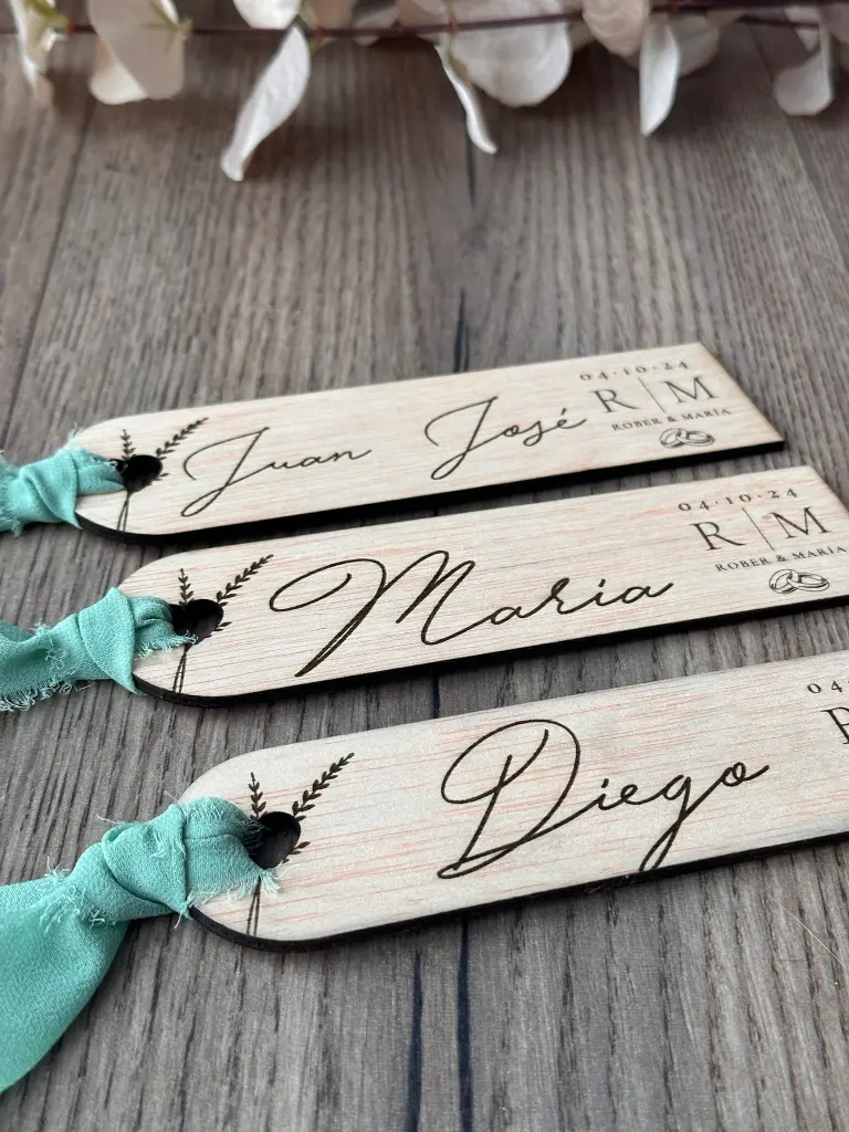 Marcasitios y marcapáginas personalizados