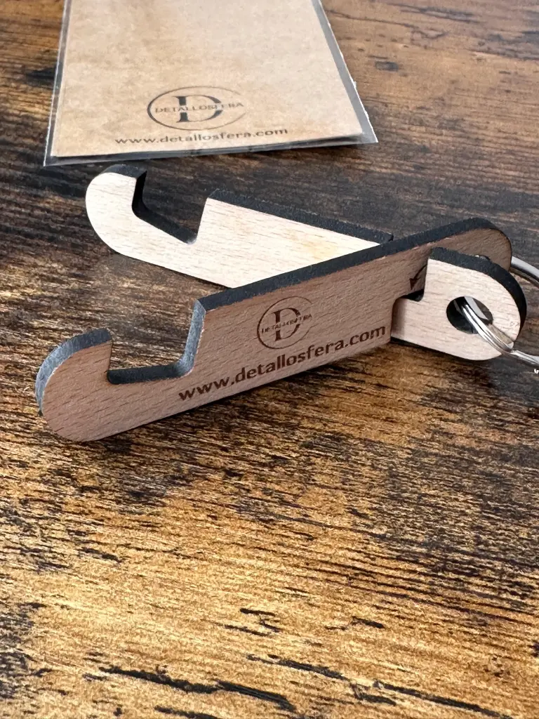 Llavero doble soporte móvil personalizado