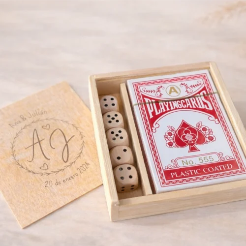 Set juego de cartas y dados personalizado