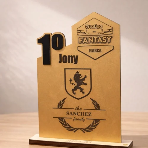Trofeo de madera personalizado